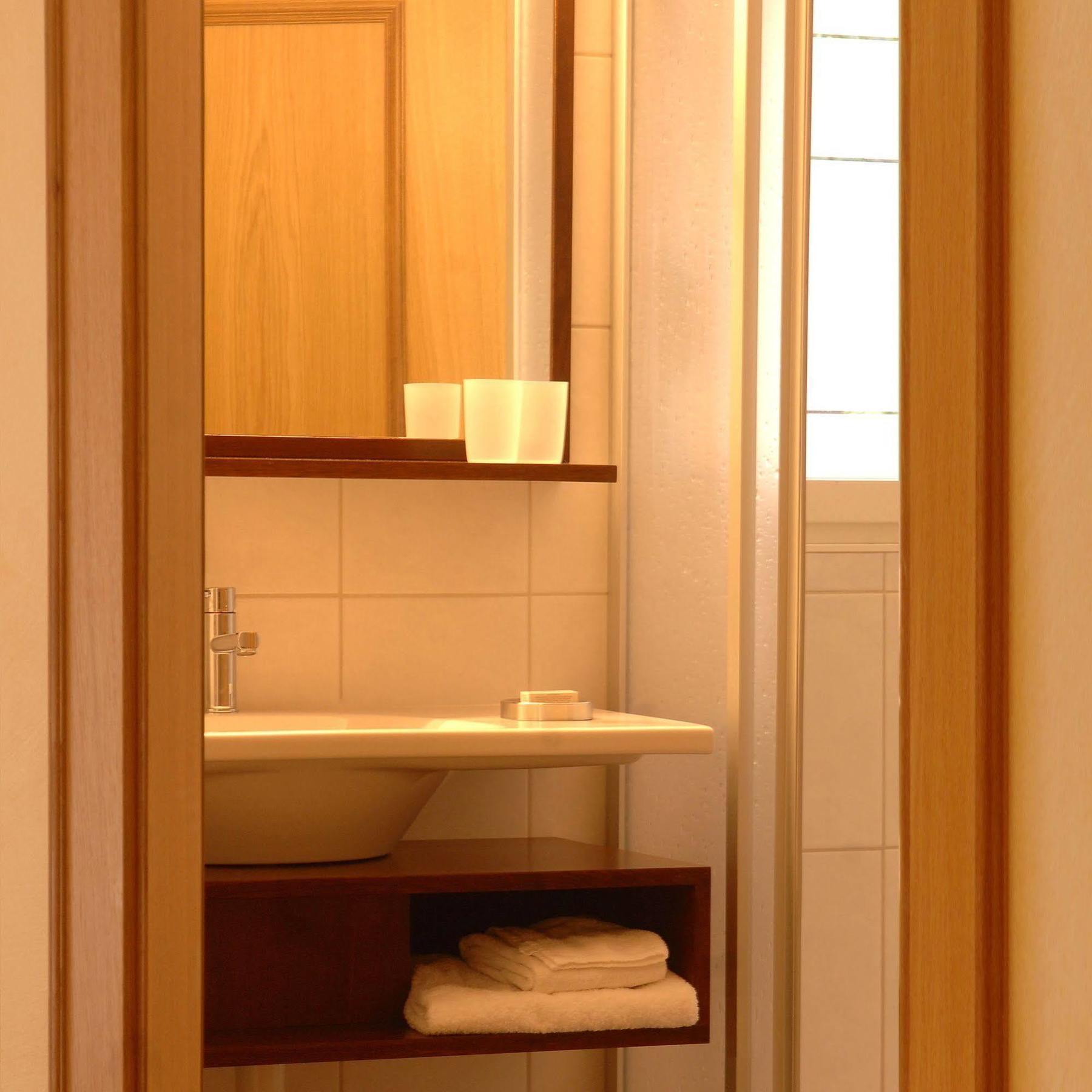 Hotel Viktoria-Leukerbad-Therme Kültér fotó